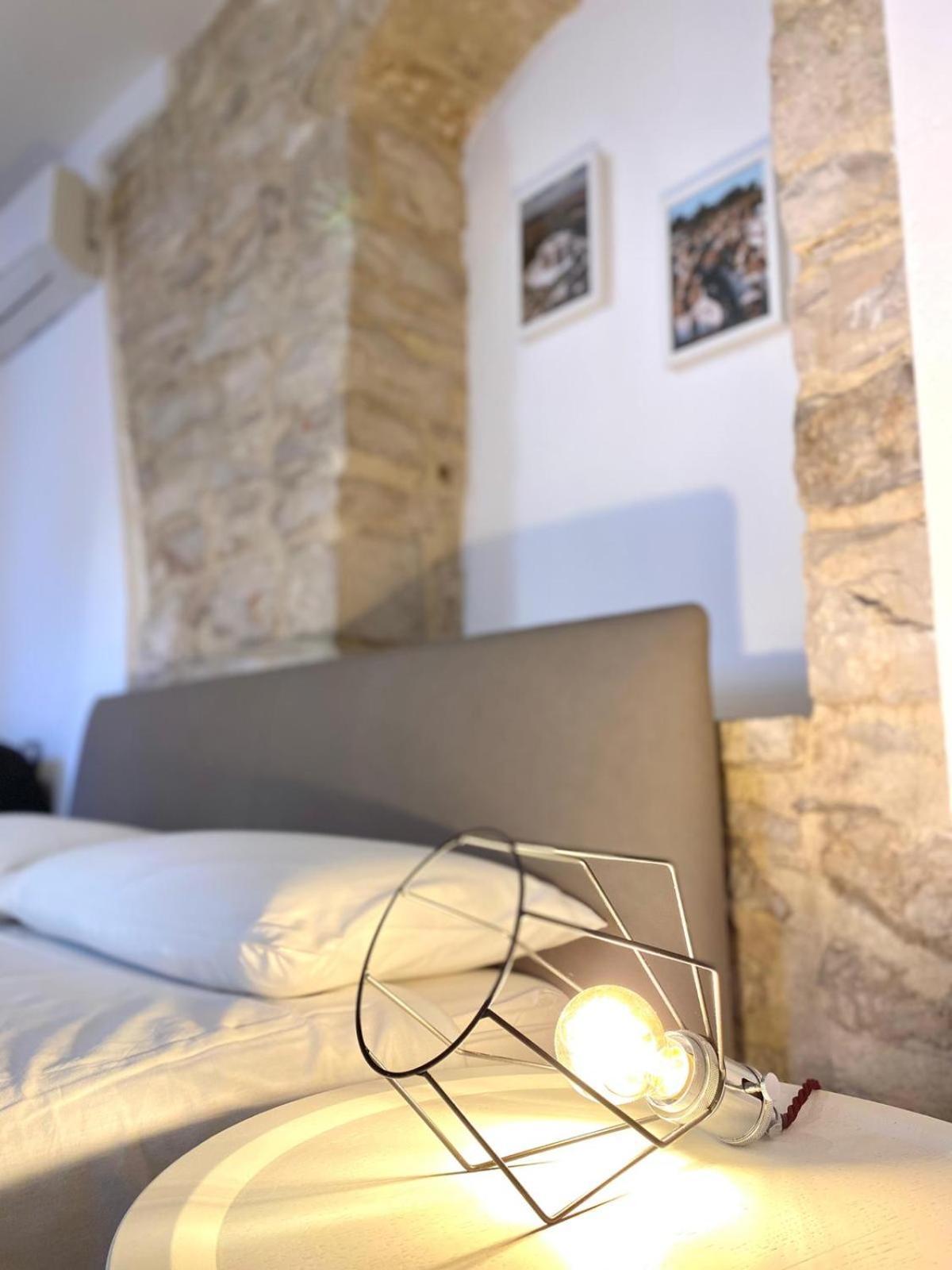 Altrelli Rooms Corato Exterior photo